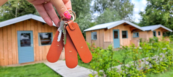 Houten Trekkershutten; Wanderhütten; Wooden cabins